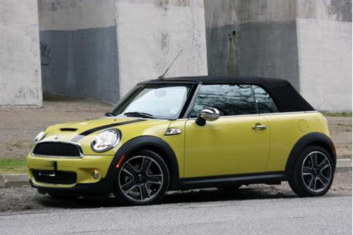 Yellow 2009 MINI Cooper John Cooper Works